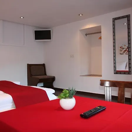 Garni Morettina 3* Brissago TI